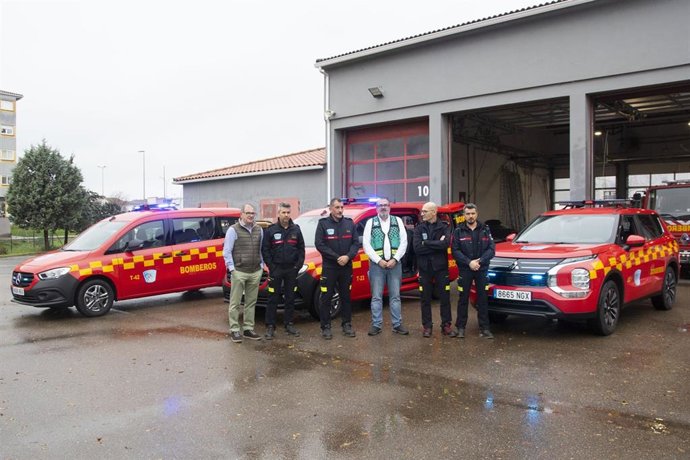 El Servicio de Prevención y Extinción de Incendios de la Diputación de Cáceres estrena tres nuevos vehículos