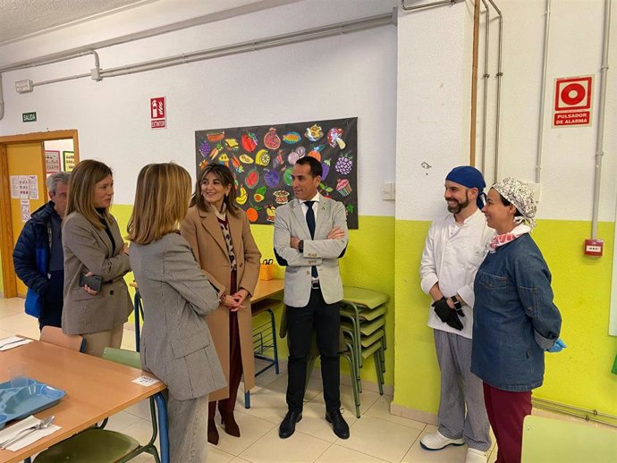 Visita al CEIP Santa Teresa Doctora