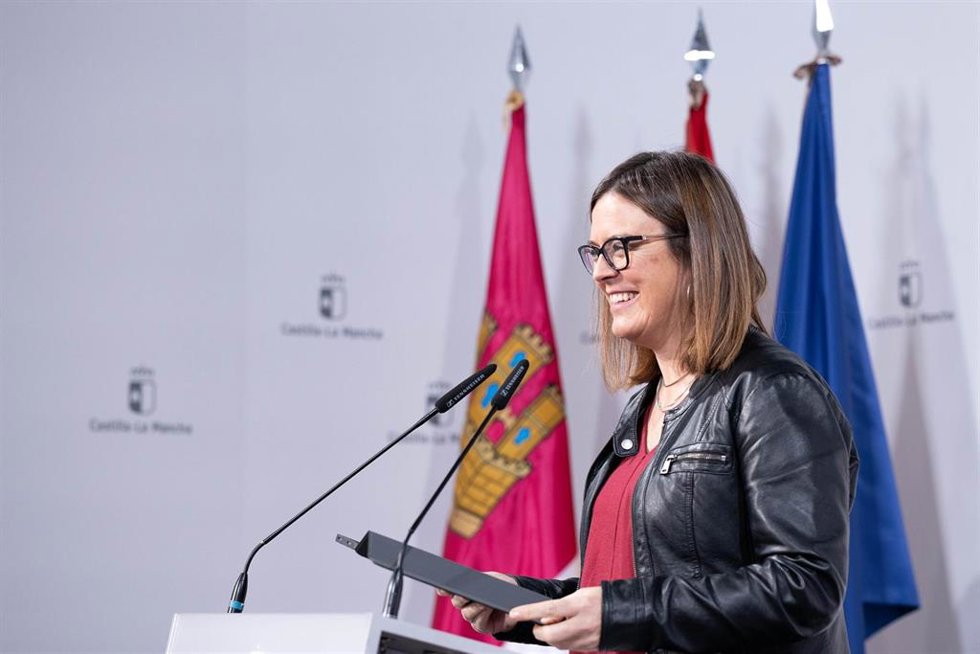 La portavoz del Gobierno de C-LM, Esther Padilla.