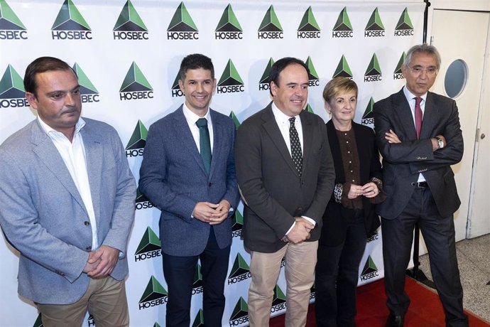 Hosbec pedirá eliminar oferta ilegal, mantendrá su negativa a la tasa turística y apostará por la IA en 2026