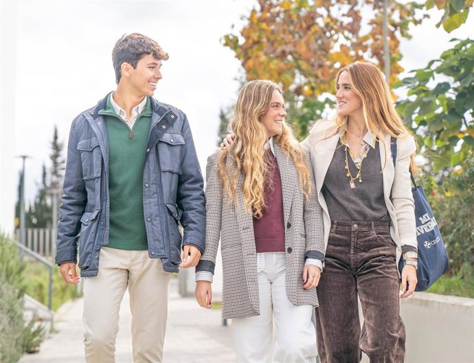 Jornada de puertas abiertas de la Universidad CEU Fernando III en Sevilla.