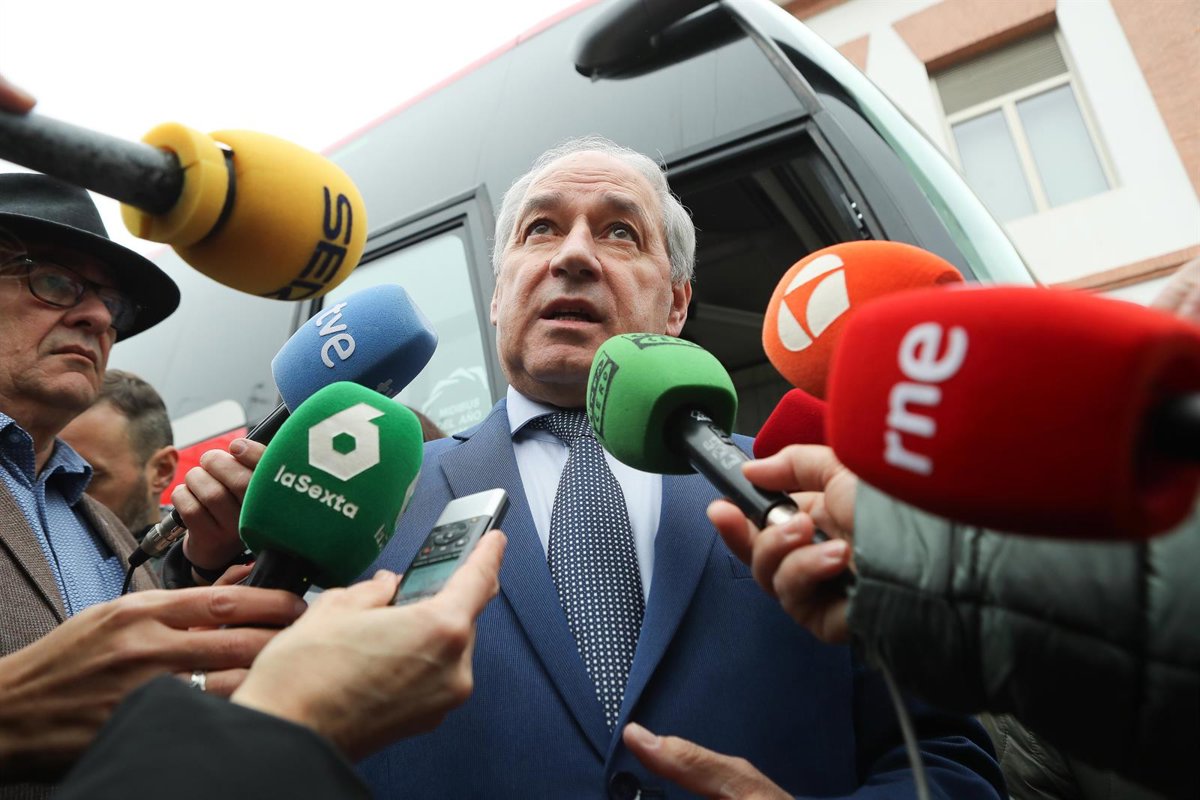 Tomé dimitirá como presidente de la Diputación de Lugo y dejará sus cargos en el PSdeG tras las denuncias por acoso