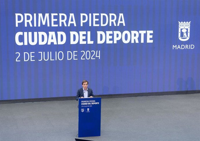 Archivo - El alcalde de Madrid, José Luis Martínez-Almeida, interviene durante el acto de la colocación de la primera piedra de la Ciudad del Deporte, en el Estadio Cívitas Metropolitano