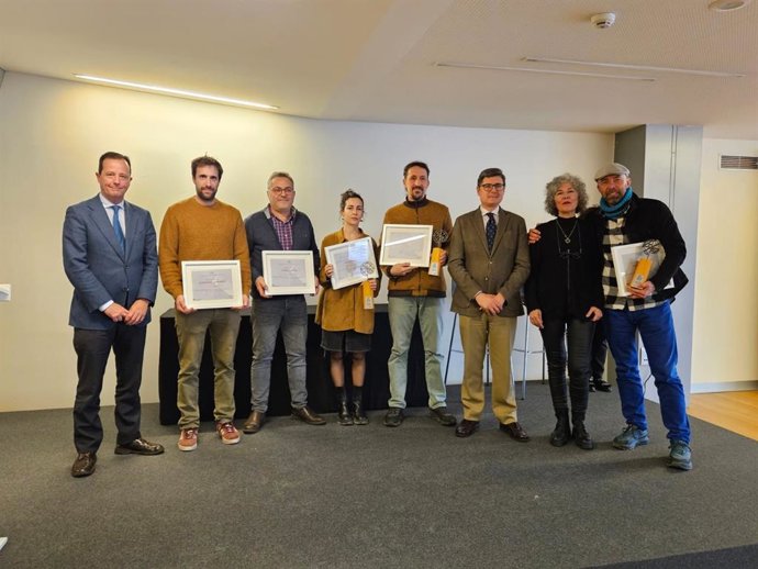 Entrega de premios en la Feria de Artesania Creativa de Sevilla.