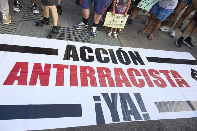 Archivo -  Imagen de una manifestación contra la xenofobia. ARCHIVO. 