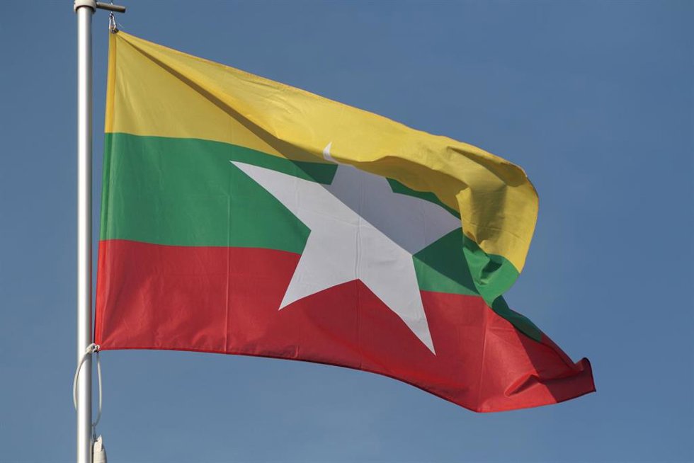 Archivo - Bandera de Birmania