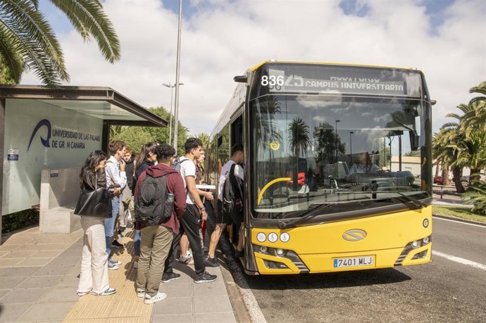 Archivo - Guaguas Municipales
