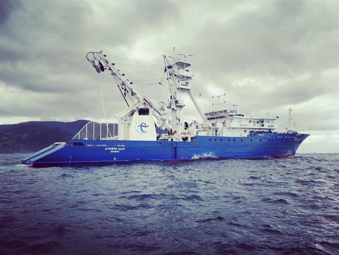 Archivo - Atunero vasco