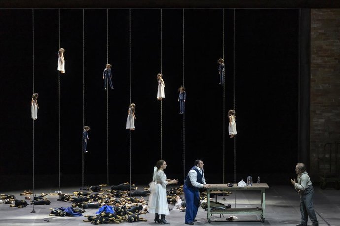 Representación de 'Luisa Miller' en Les Arts.