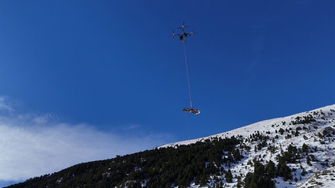 Simulacro de rescate con drones en el Pirineo de Andorra