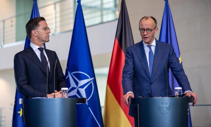 Merz discusses meetings with Americans in Berlin to discuss territorial issues in Ukraine German Chancellor Friedrich Merz with NATO Secretary General Mark Rutte during his visit to Berlin.