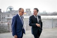 Rutte reitera que EEUU está comprometido con OTAN y el vínculo trasatlántico pese a estrategia de seguridad