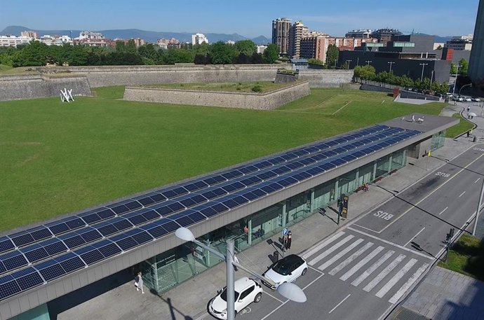 Exterior de la estación de autobuses de Pamplona.