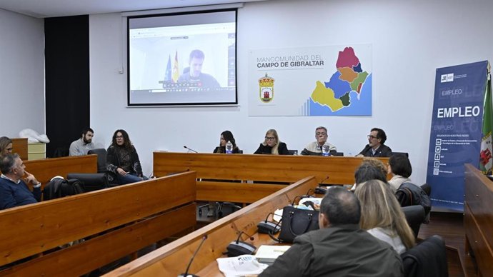 Jornada con representantes de entidades pertenecientes a la economía social en el sector agroalimentario de la provincia de Cádiz