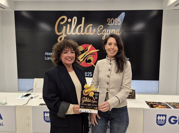La Responsable De La Cofradía De La Gilda Y El Pintxo, Sonia García, Y La Diputada De Movilidad, Turismo Y Ordenación Del Territorio, Azahara Domínguez, Presentan La XI Edición De Gilda Eguna