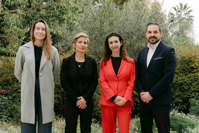 Iberostar, RIU, Barceló, Meliá, Palladium, Selenta y Vincci, junto con Achilles, han creado el Foro de Gobernanza de la Comunidad Hospitality para mejorar la eficiencia de la cadena de suministro y fomentar un turismo más responsable.