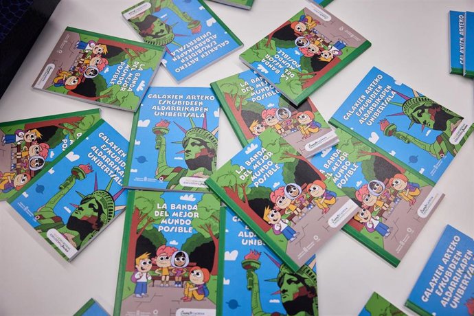 Ejemplares de los cuentos.