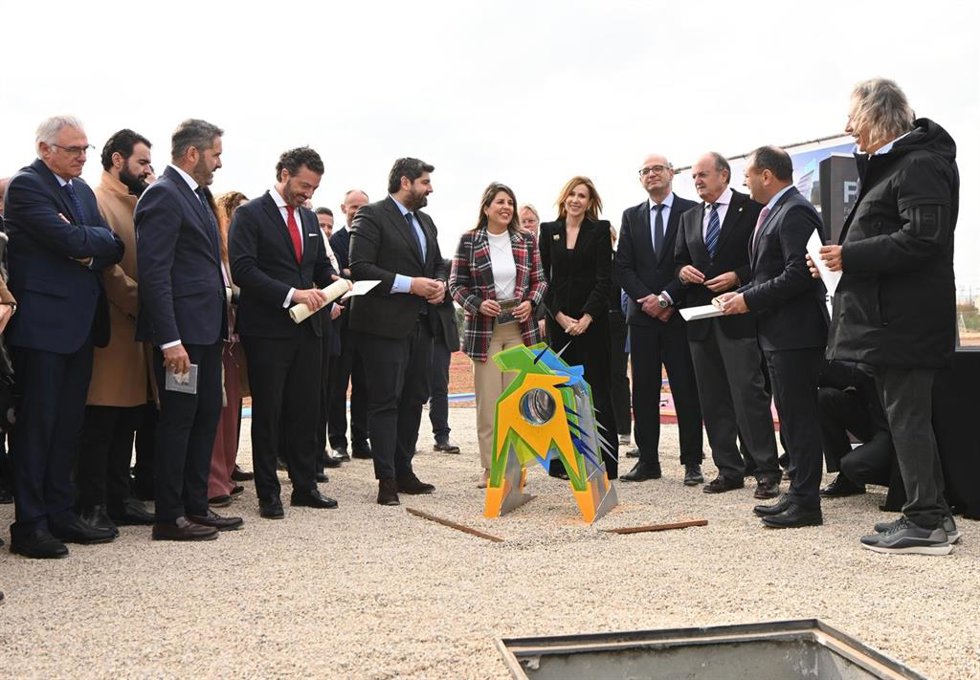 Acto de colocación de la primera piedra del Centro de Capacitación Industrial, Naval, Náutico y de Transformación Tecnológica de la Fremm