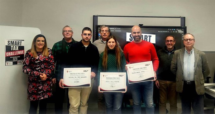 Equipo ganador de la primera edición del 'Smart Tax Challenge' de la Universidad de León.