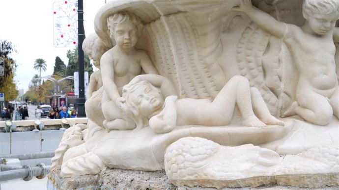Fuente de Híspalis en la Puerta de Jerez en Sevilla