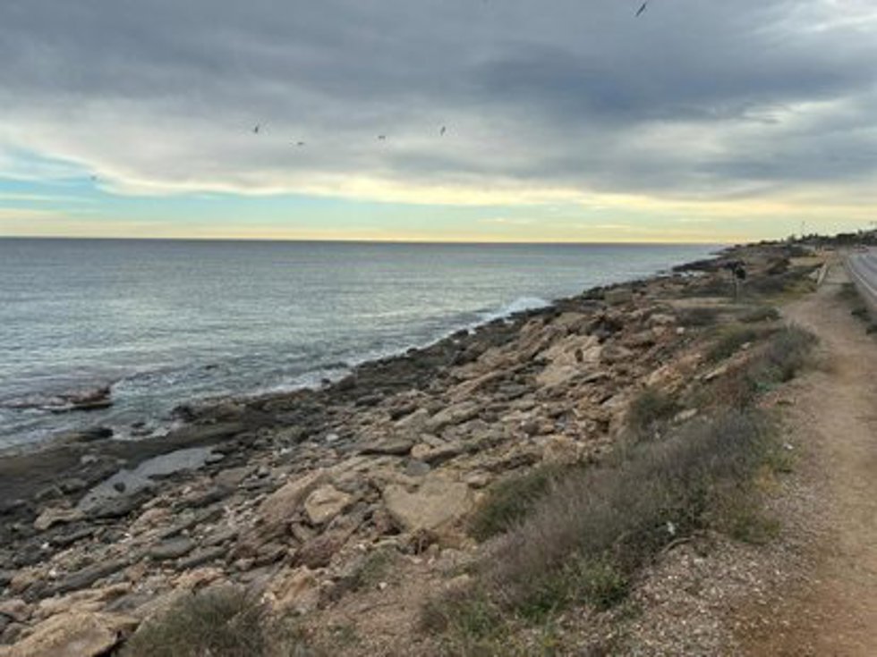 Zona de la costa de Garrucha (Almería) en la que fue encontrado el cuerpo sin vida del menor de cuatro años.