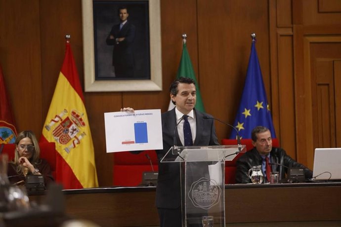 El alcalde de Córdoba, José María Bellido, en el Pleno con motivo del Debate sobre el Estado de la Ciudad.