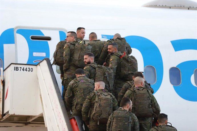 Partida do pessoal militar pertencente ao contingente SVK-V para a Eslováquia.