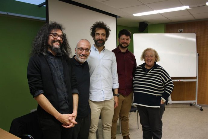 Investigadores y emprendedores subrayan la importancia de acelerar la llegada de la medicina personalizada al paciente