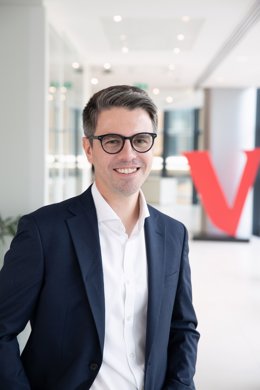 El responsable de mercados monetarios europeos y divisas de Vanguard, Robert Balzanella.