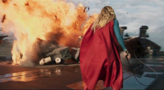 Tráiler de Supergirl: Acción y resaca cósmica al ritmo de Blondie