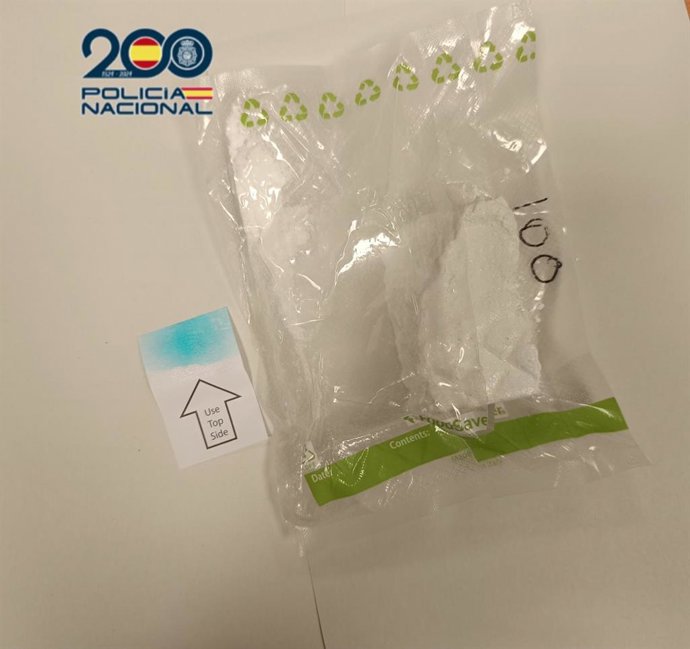 Tres detenidos en Valladolid tras ocuparles 105 gramos de cocaína en una bolsa termosellada.