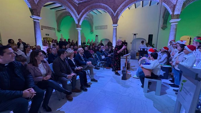 Inauguración del belén napolitano.