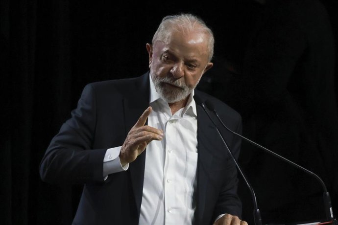 Luiz Inácio Lula da Silva, presidente de Brasil.