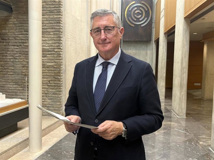 El consejero de Medio Ambiente y Turismo del Gobierno de Aragón, Manuel Blasco.