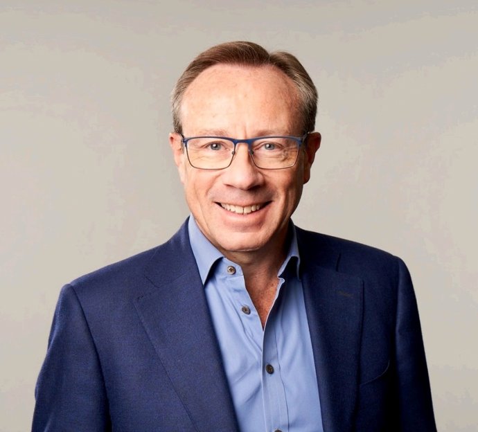 El aeropuerto londinense de Heathrow nombra a Philip Jansen como su nuevo presidente.