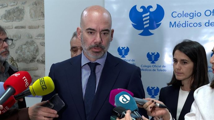 El director general de Recursos Humanos y Transformación del Sescam, Iñigo Cortázar