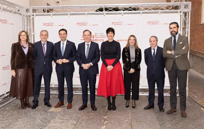 La Ministra de Inclusión, Seguridad Social y Migraciones, Elma Saiz durante la presentación del 'V Mapa del Talento Sénior', del Centro de Investigación Ageingnomics de Fundación MAPFRE.