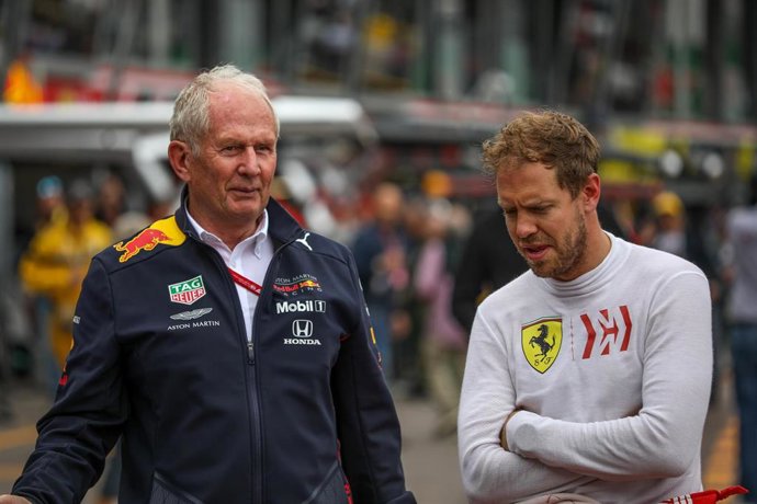 Archivo - Helmut Marko y Sebastian Vettel