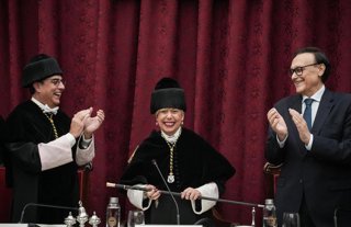 El consejero de Universidad, José Carlos Gómez Villamandos, durante la investidura de Carmen Vargas como nueva rectora de la US.