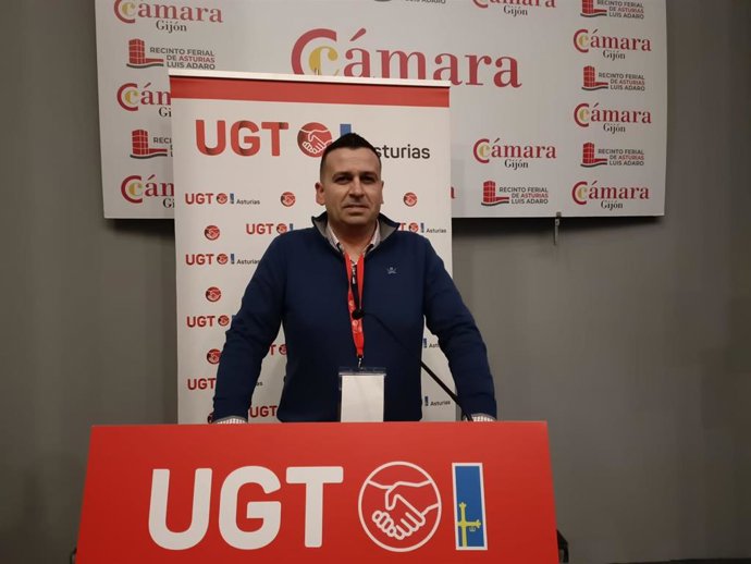 Iván Muñiz del Corro, elegido secretario de UGT Gijón en el XV Congreso, celebrado en el recinto ferial gijonés 'Luis Adaro'.