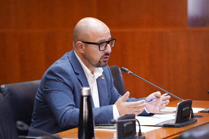 Archivo - El diputado del PAR, Alberto Izquierdo.