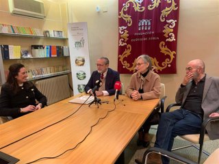 De izda a dcha, Velasco, Rodríguez Ponga, Fantini y González presentan la programación de la Fundación Duques de Soria para 2026.