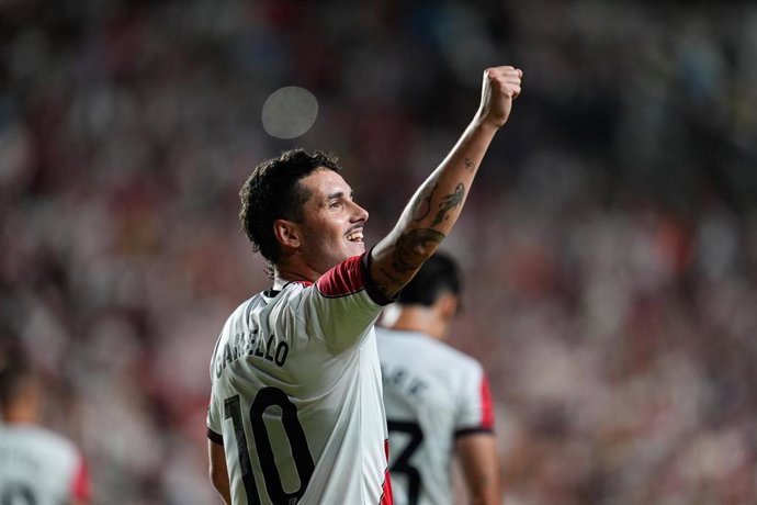 Archivo - El jugador del Rayo Vallecano, Sergio Camello 