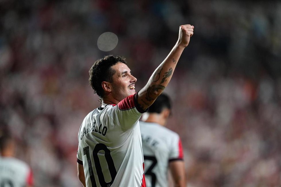 Archivo - El jugador del Rayo Vallecano, Sergio Camello 