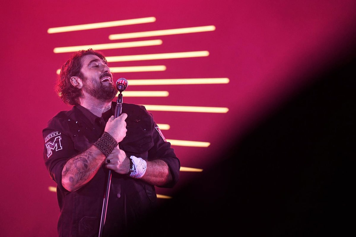 Antonio Orozco recalará en 26 ciudades españolas con  La gira de tu vida  en 2026