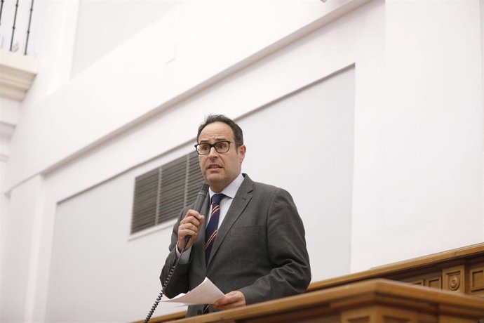 Archivo - José Martín Buro, diputado del PP por la provincia de Cuenca y presidente de la gestora del partido en la provincia conquense.