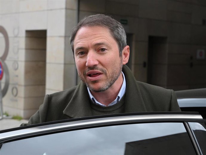 Archivo - Manuel Martos sale de la AIE, a 02 de abril de 2025, en Madrid (España).