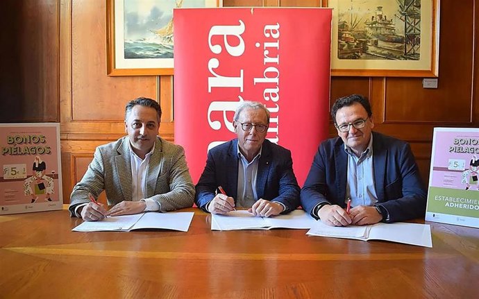 Cantabria destina 250.000 euros en ayudas para actividades municipales de impulso al comercio minorista