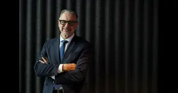 El director de la Agencia Espacial Europea rechaza las especulaciones sobre el cometa 3I/Atlas: "No son alienígenas"