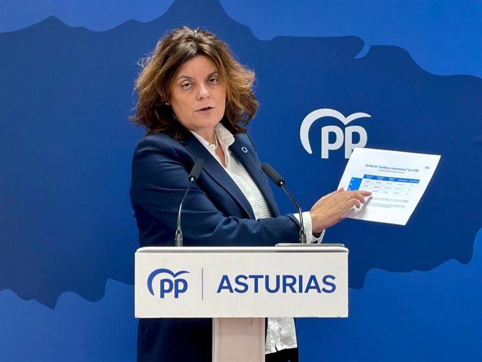 La diputada del PP de Asturias, Beatriz Polledo, en rueda de prensa.